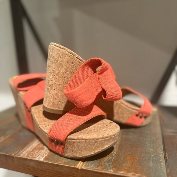 NWT Lucky Brand Maxyne Cork Wedge sandals pumps ankle strap open toed size 9 - Picture 1 of 10